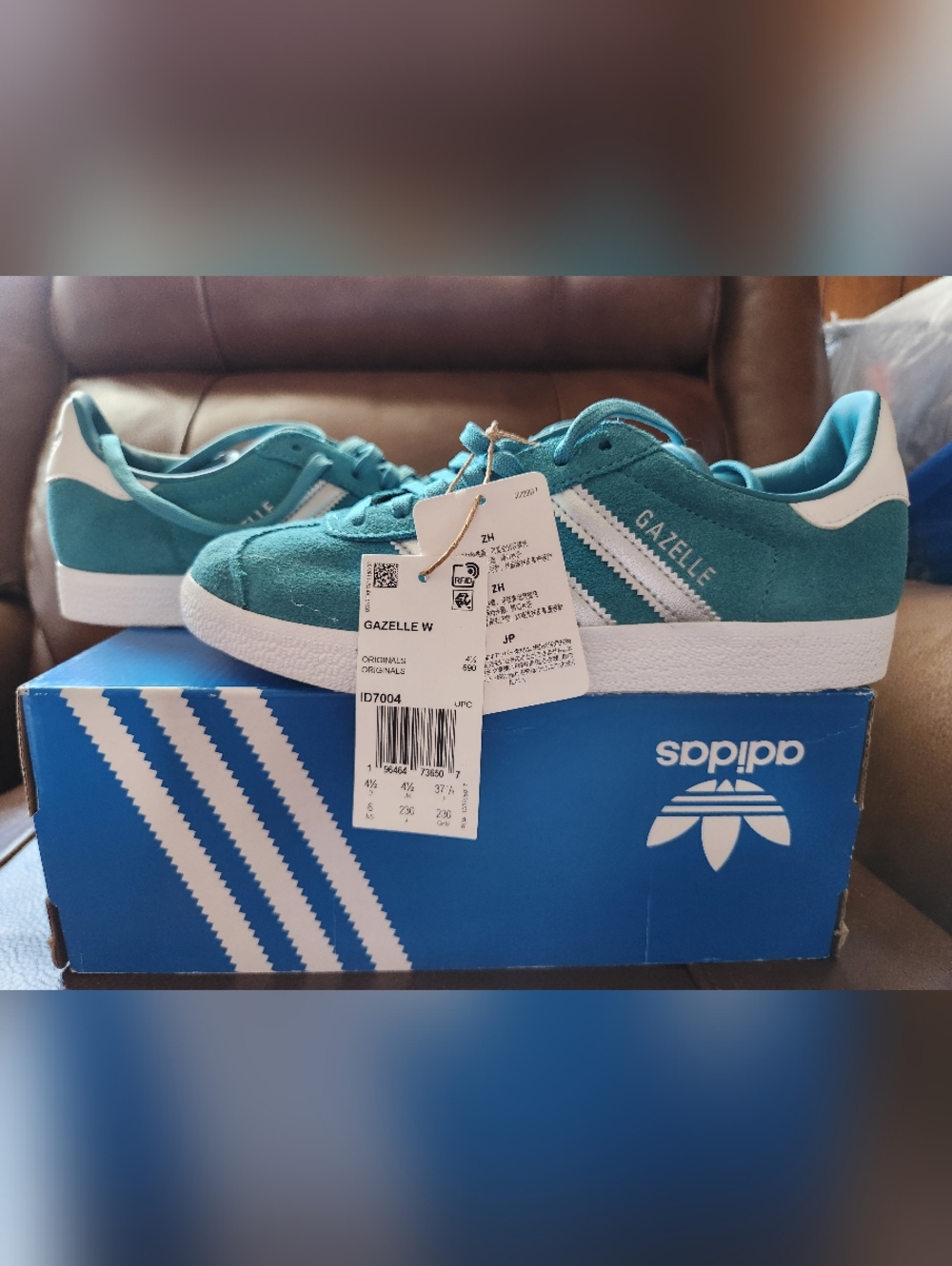adidas Gazelle W Teal Suede Low-Top Sneakers